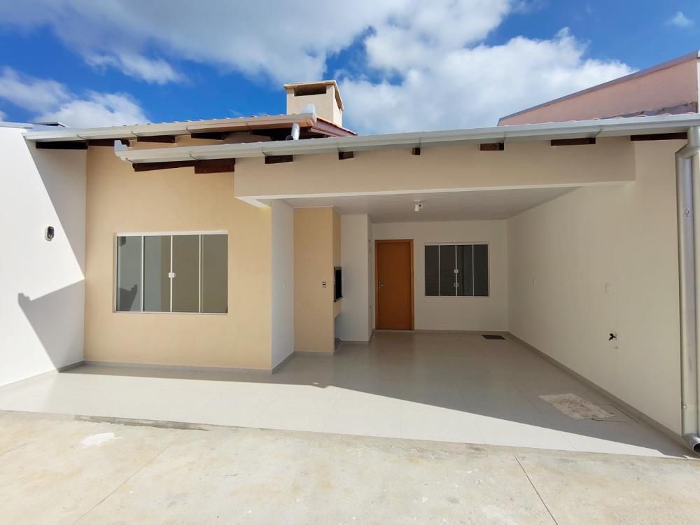 CASAS GEMINADAS EM ALVENARIA PARA LOCAÇÃO